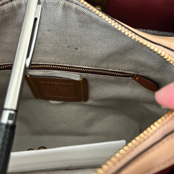 EUC Coach Rogue 31 Colorblock Beechwood Chalk Burgandy Brass HW “C”Chain RARE 👜 - Picture 15 of 16